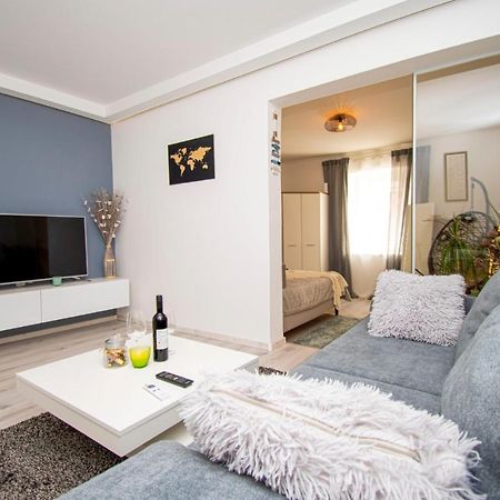 Oasis Apartment Pula Extérieur photo